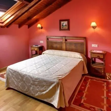 L'alloru (adults Only) Nueva De Llanes